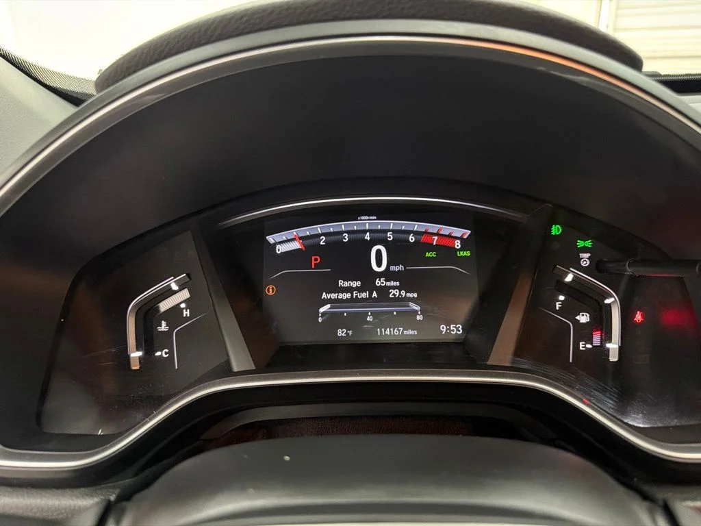 Used 2018 Silver Honda EX-L image 14
