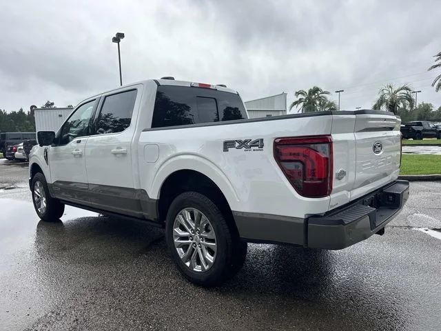 Used 2025 Star White Ford King Ranch image 13