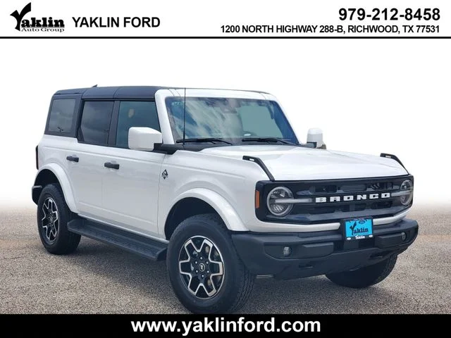 2026 Ford Bronco Outer Banks®