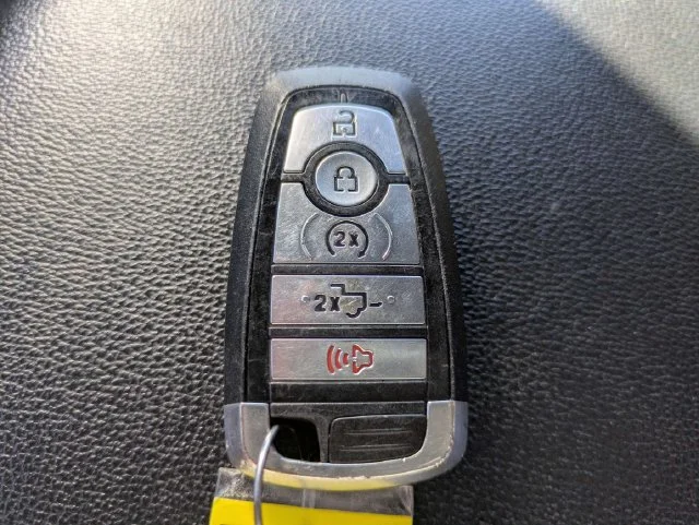 Certified Used 2023 Silver Ford XLT image 29