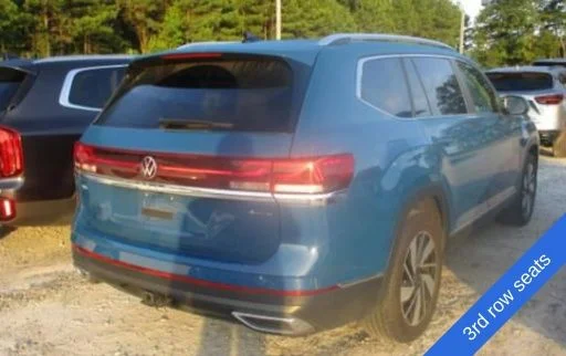 Used 2025 Mountain  Lake Blue Volkswagen 2.0T SEL image 7