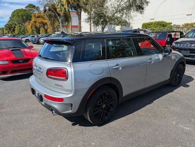 Used 2023 Silver MINI Cooper S ALL4 image 5