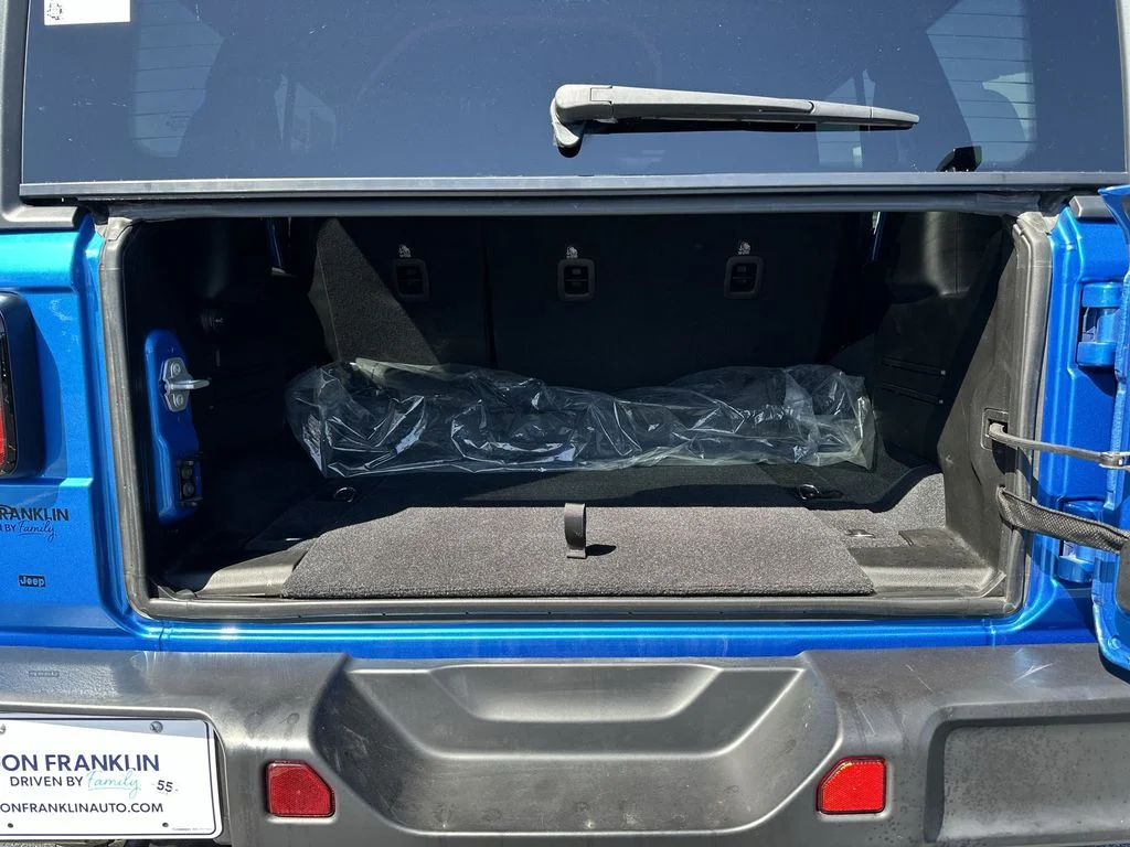 Used 2025 Blue Jeep Willys image 28