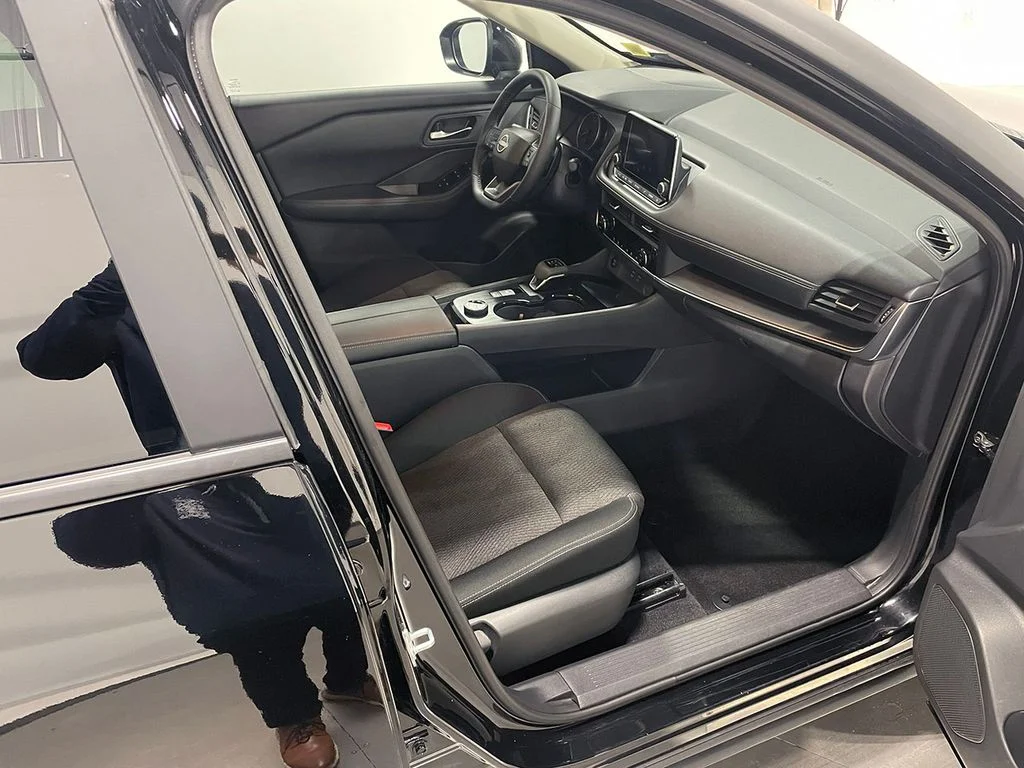 Used 2026 Black Nissan SV image 29