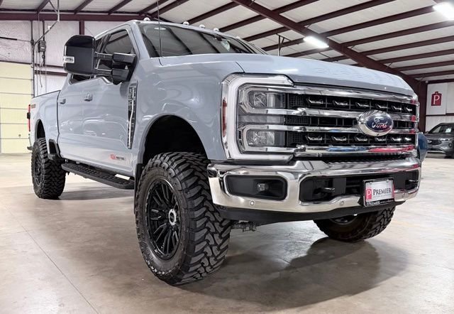 2024 Ford Super Duty F-350 Lariat