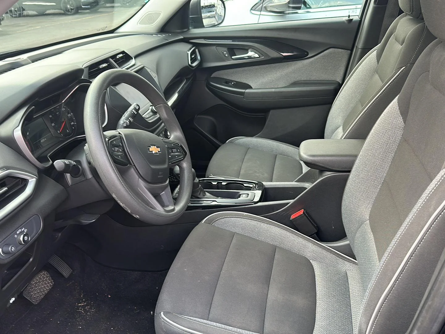 Used 2022 Mosaic Black Metallic Chevrolet LS image 10
