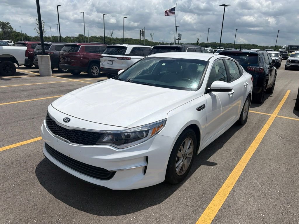 Used 2016 White Kia LX image 1