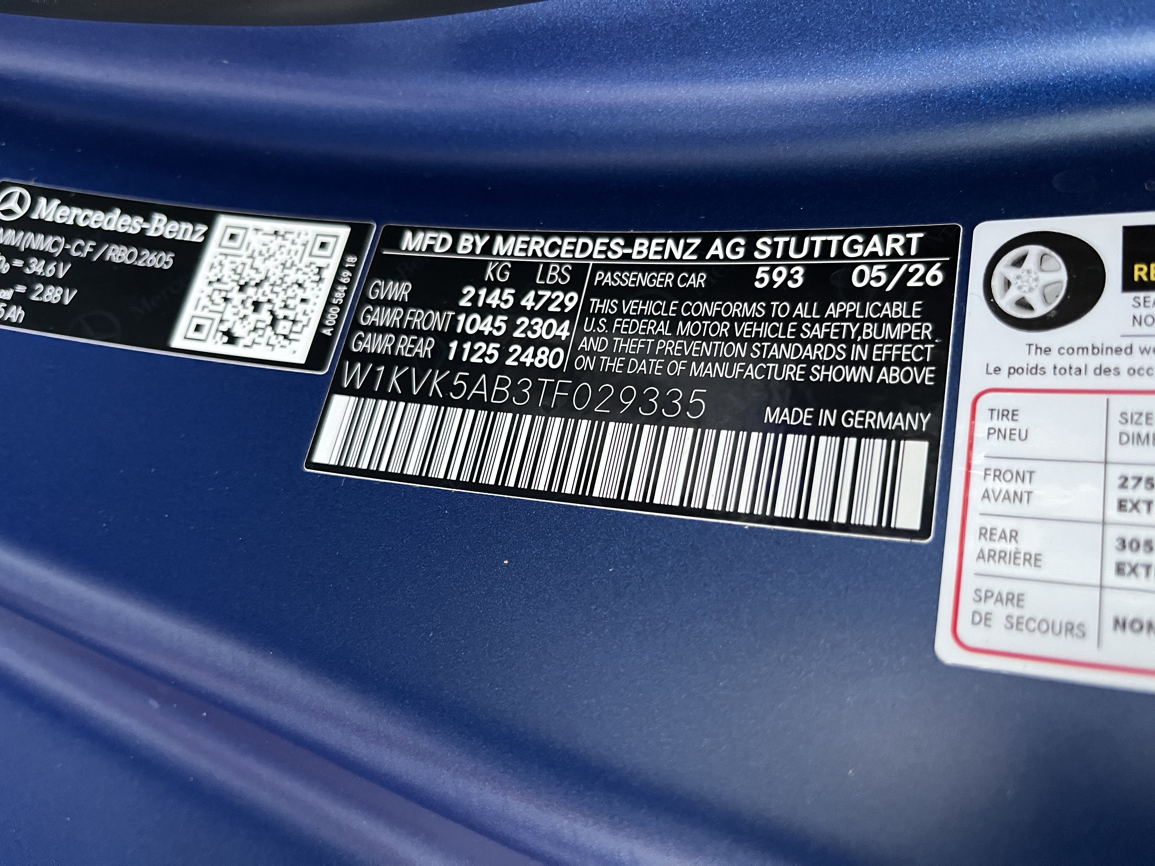 New 2026 MANUFAKTUR Starling Blue Magno Mercedes-Benz AMG® SL 43 image 29