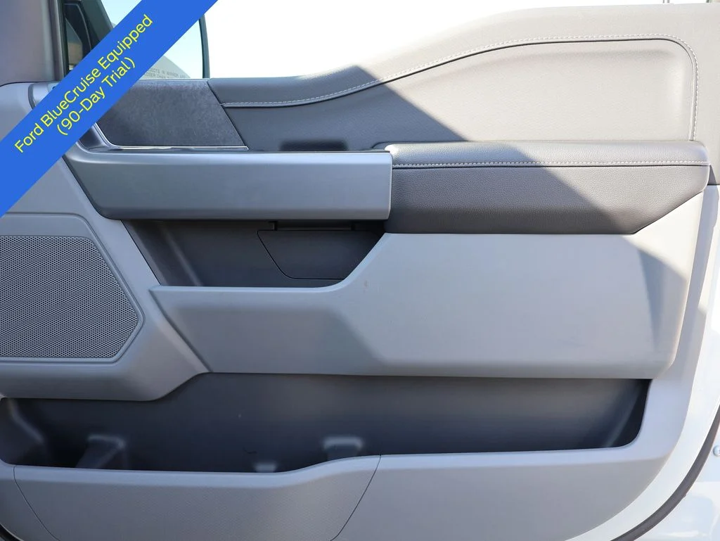 Used 2024 Avalanche Ford XLT image 9