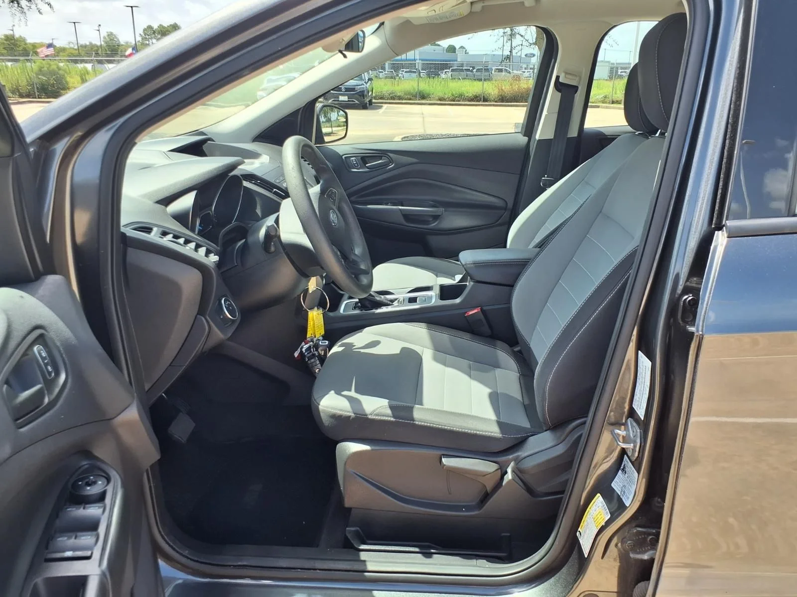 Used 2019 Gray Ford S image 13