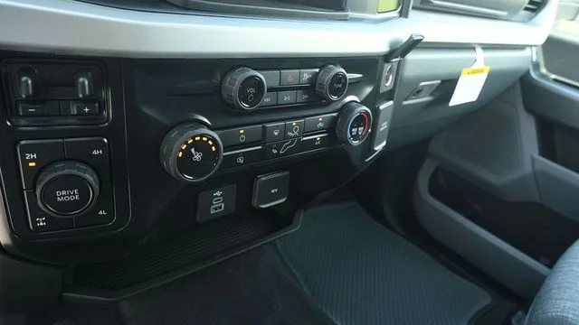 New 2026 Oxford White Ford F-350® XLT image 14