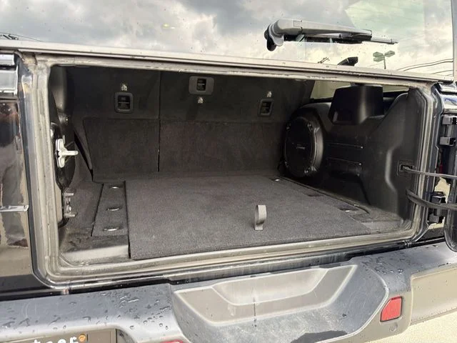 Used 2020 Black Jeep Unlimited Rubicon image 24