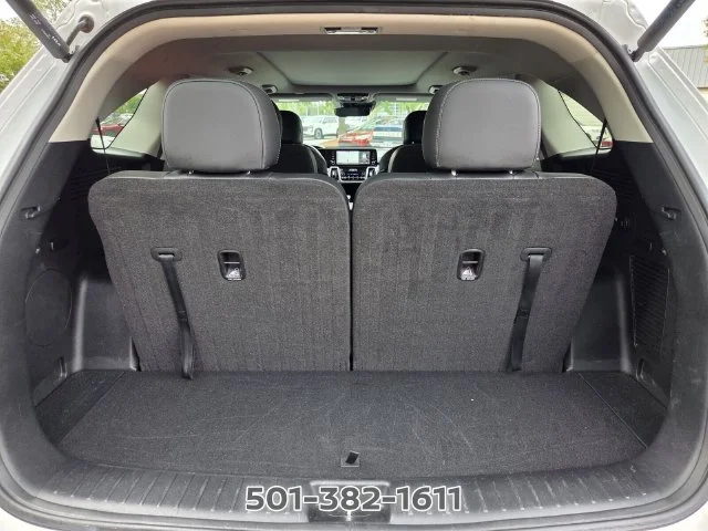 Used 2023 White Kia SX image 18