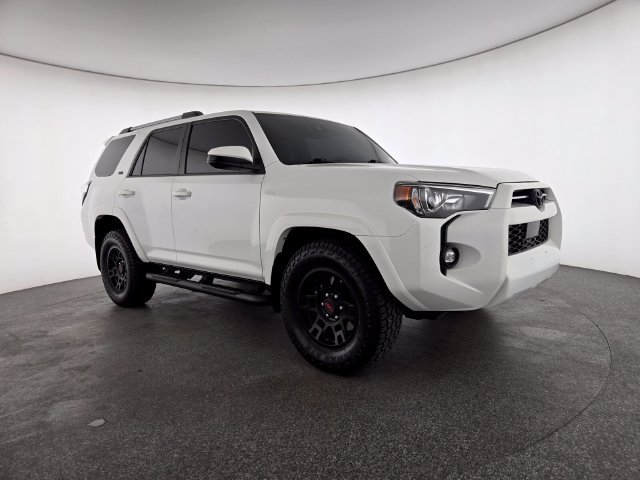 2023 Toyota 4Runner SR5 - Photo 14