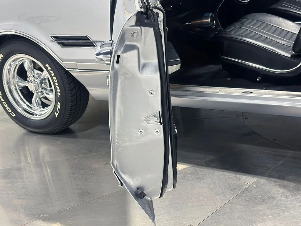 Used 1966 Silver Oldsmobile  image 48