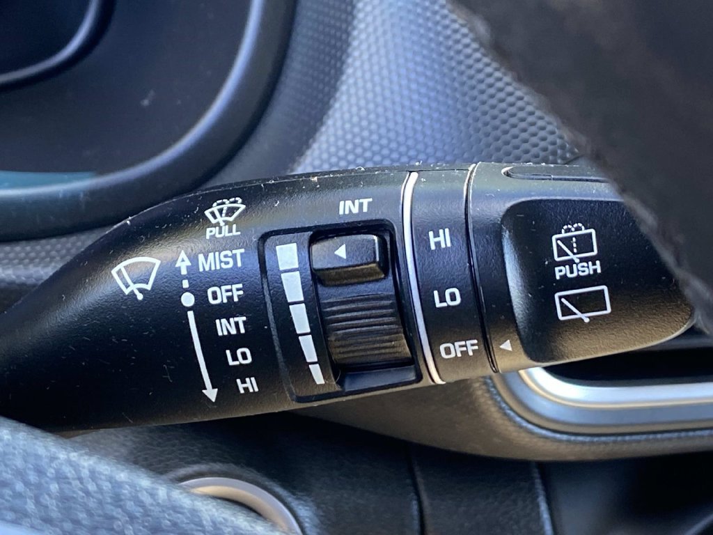 Certified Used 2021 Black Hyundai SEL image 19