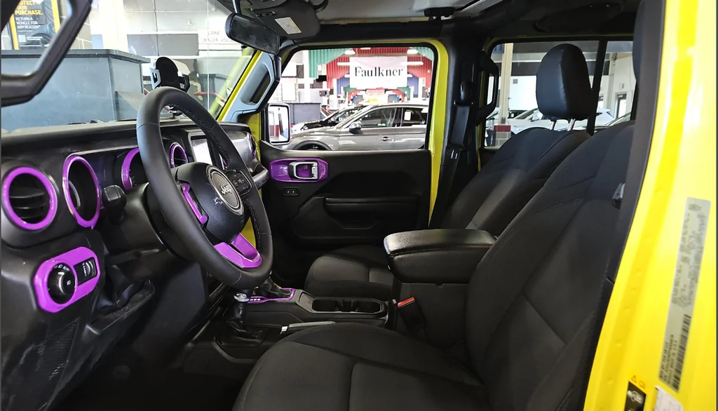 Used 2023 Yellow Jeep Sport S image 13