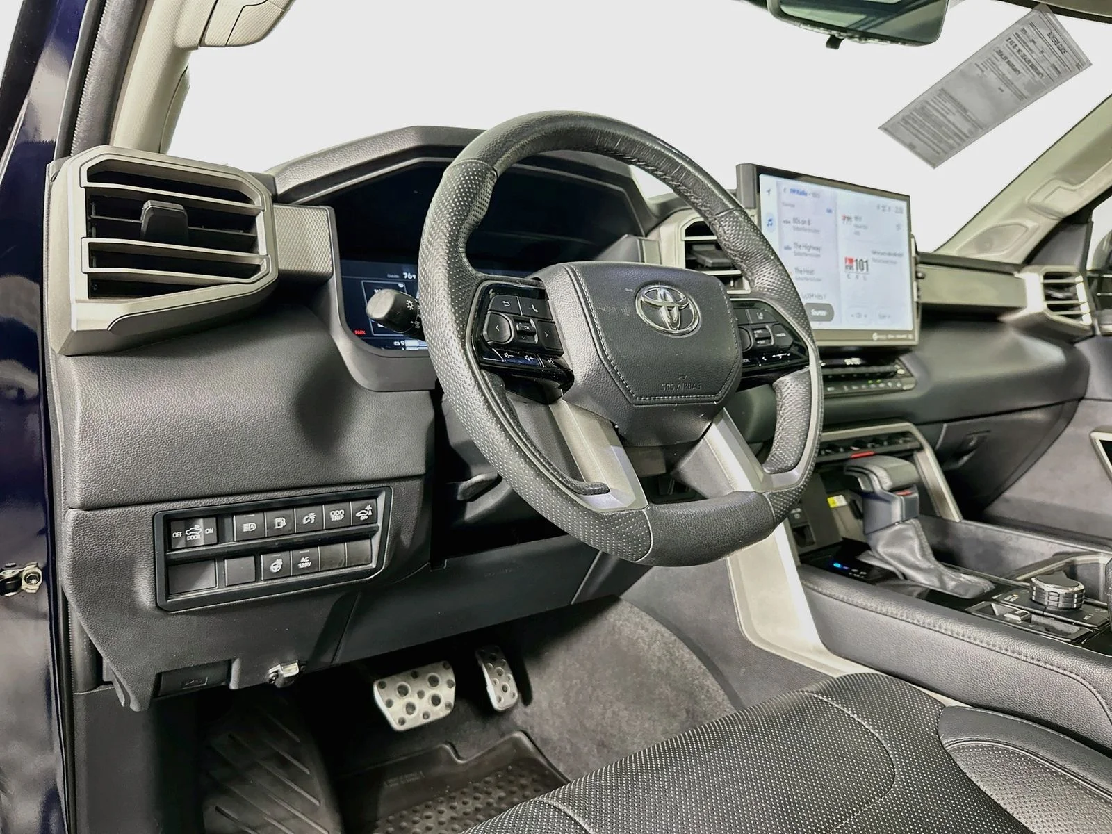 Used 2023 Blueprint Toyota Limited image 9