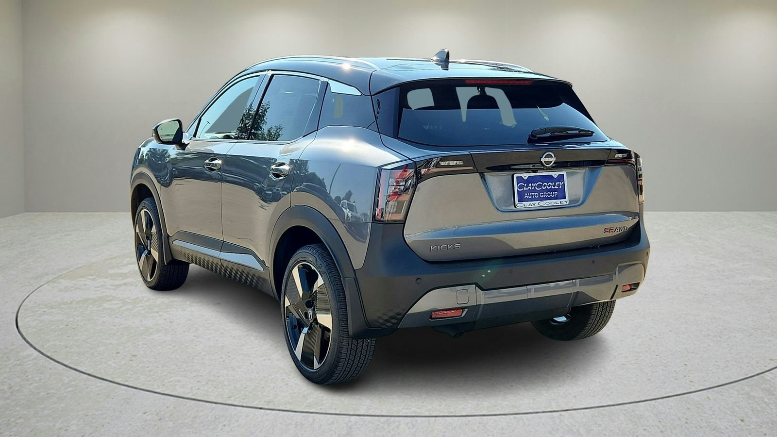 New 2026 Gray Nissan SR image 5