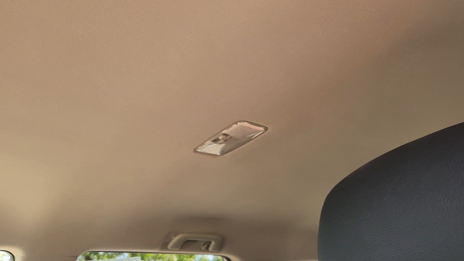 Used 2019 Super White Toyota SR5 image 28