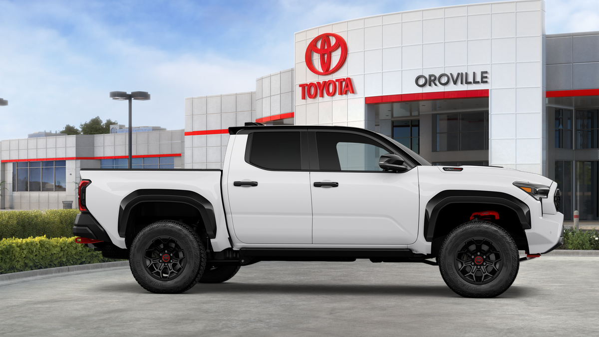 2025 Toyota Tacoma TRD Pro - Photo 33