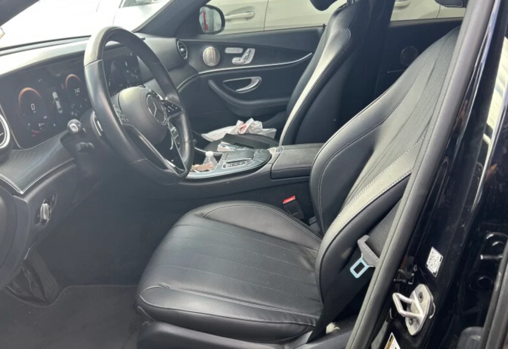 Used 2022 Black Mercedes-Benz E 350 image 4