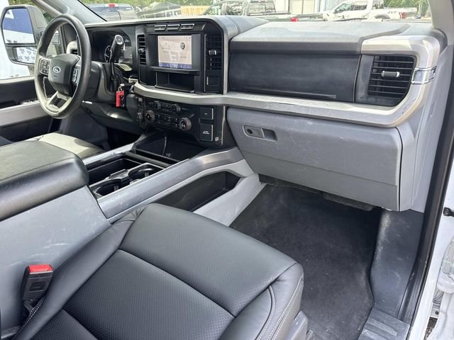 Used 2024 White Ford XLT image 25