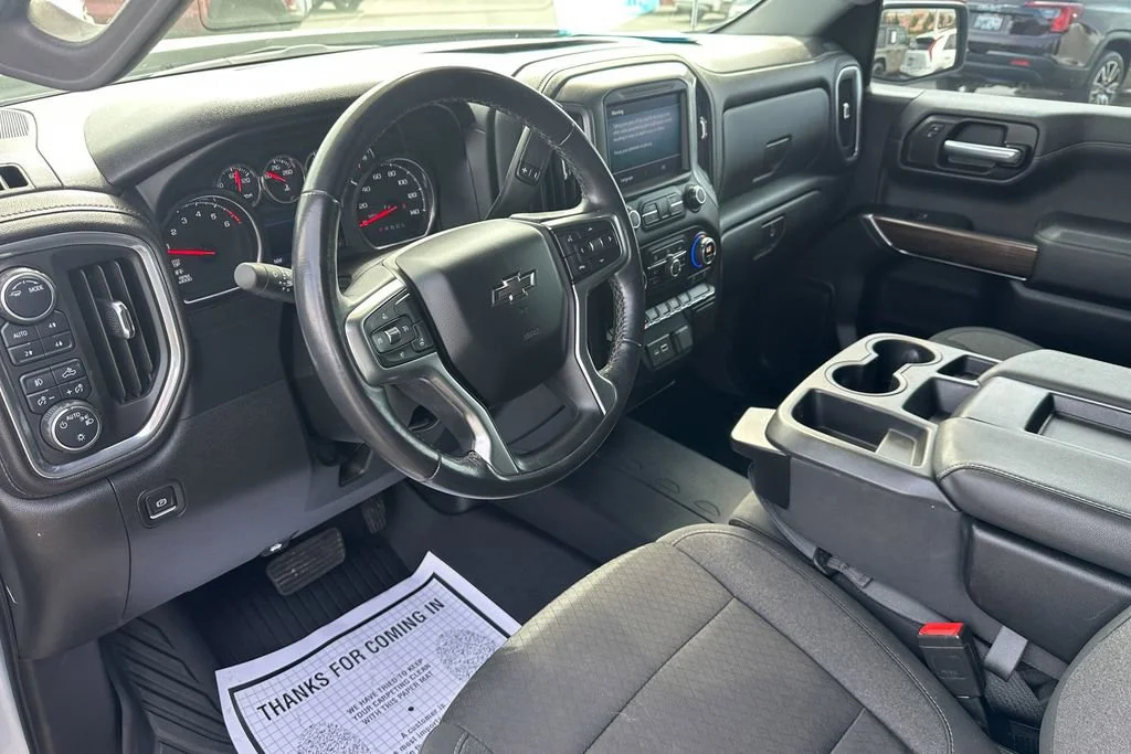 Used 2021 SILVER ICE METALLIC Chevrolet RST image 11