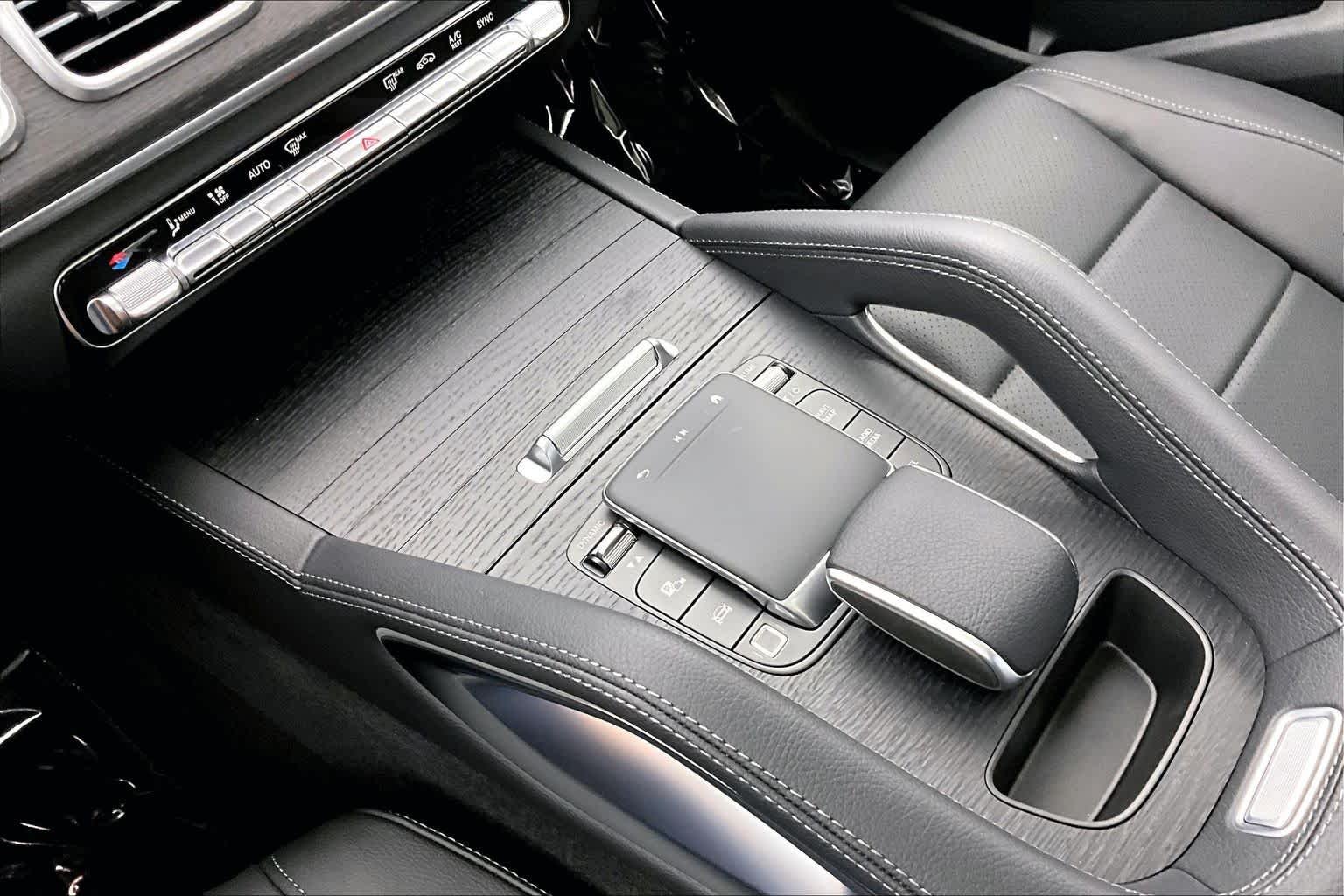 New 2026 Selenite Grey Metallic Mercedes-Benz GLE 350 image 17