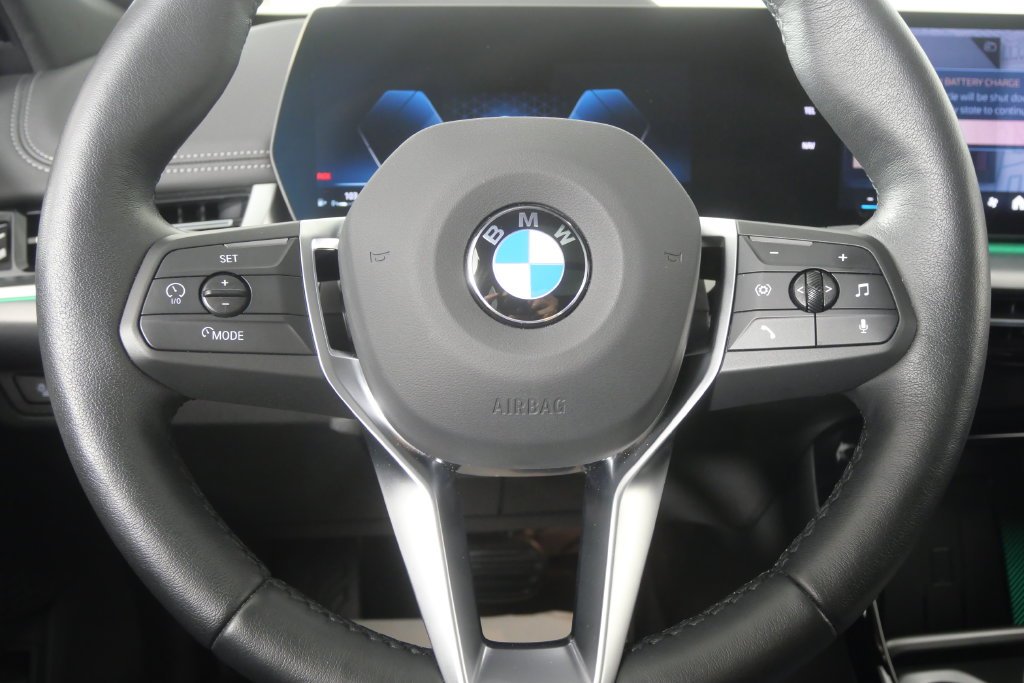 Certified Used 2026 Black Sapphire Metallic BMW xDrive28i image 19