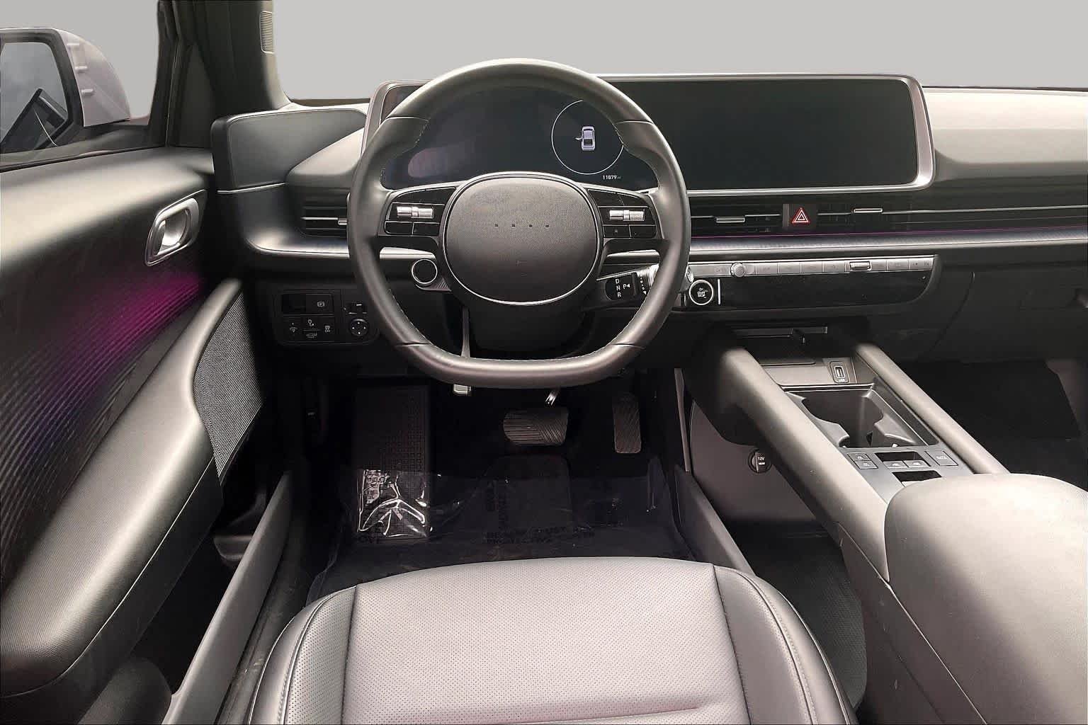 2025 Hyundai IONIQ 6 SEL - Photo 5