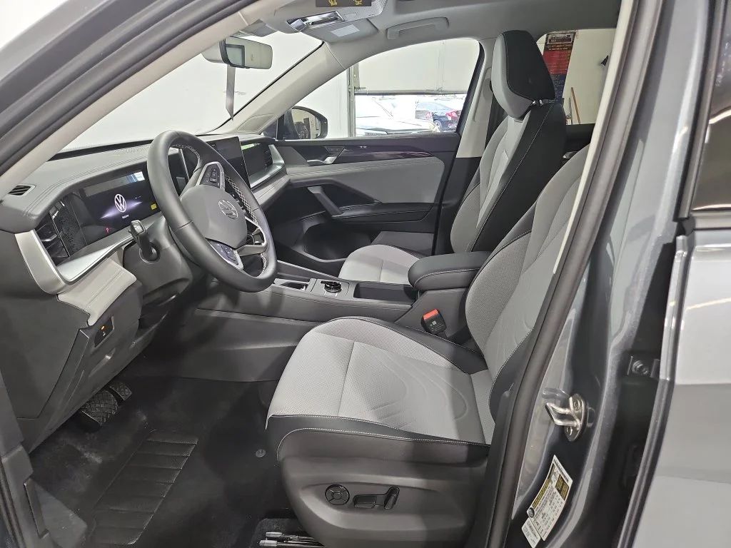 New 2026 Gray Volkswagen 2.0T SE image 9