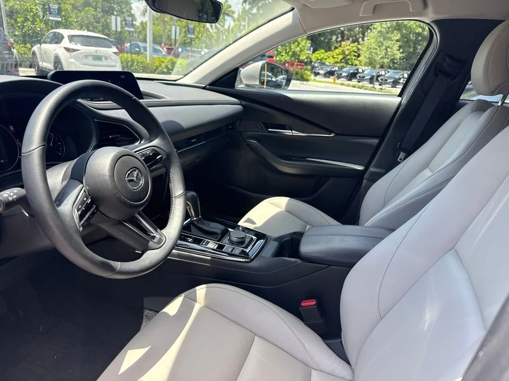 Used 2024 Platinum Quartz Metallic Mazda 2.5 S Preferred Package image 13