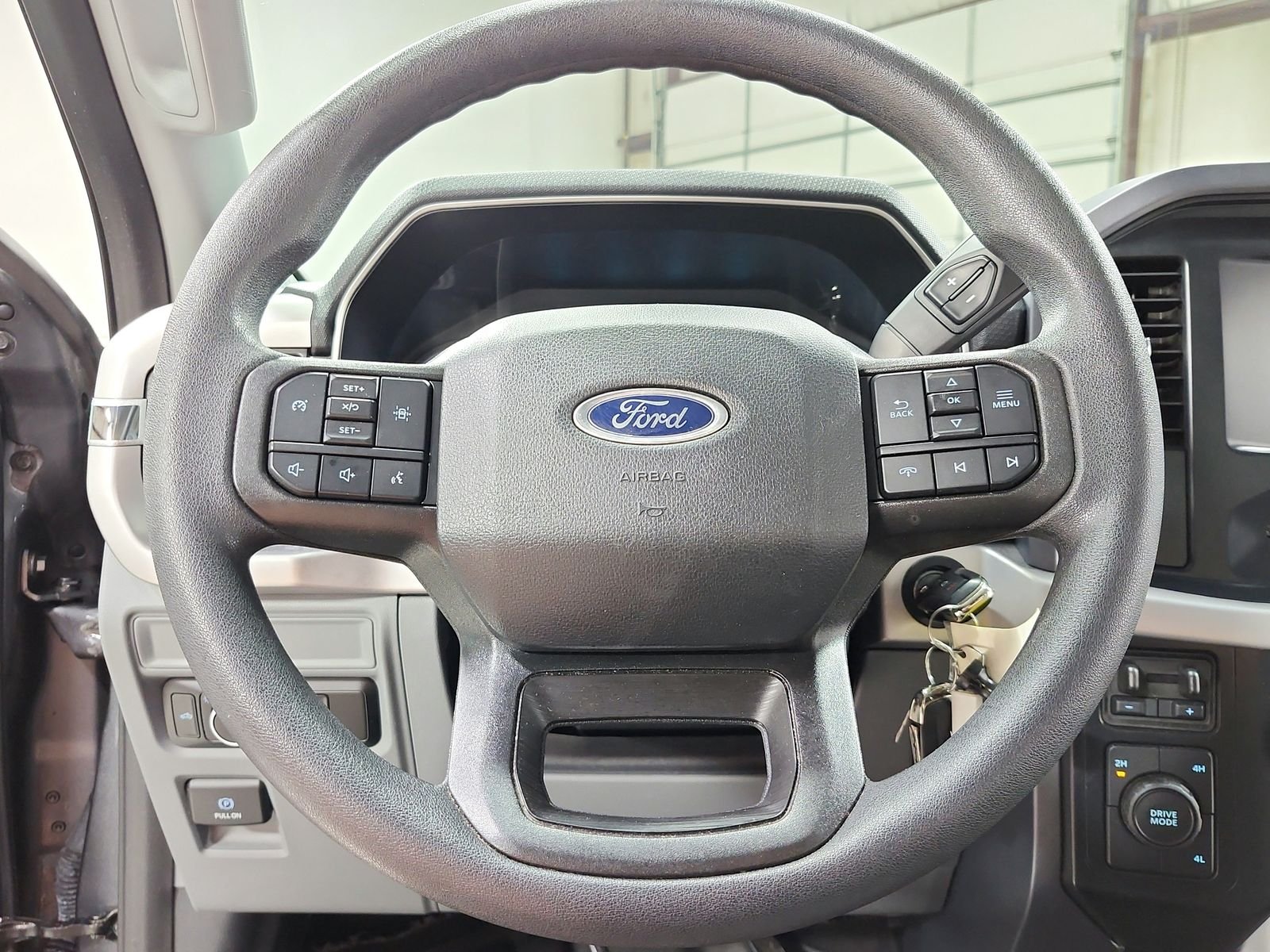 Used 2023  Ford XLT image 23