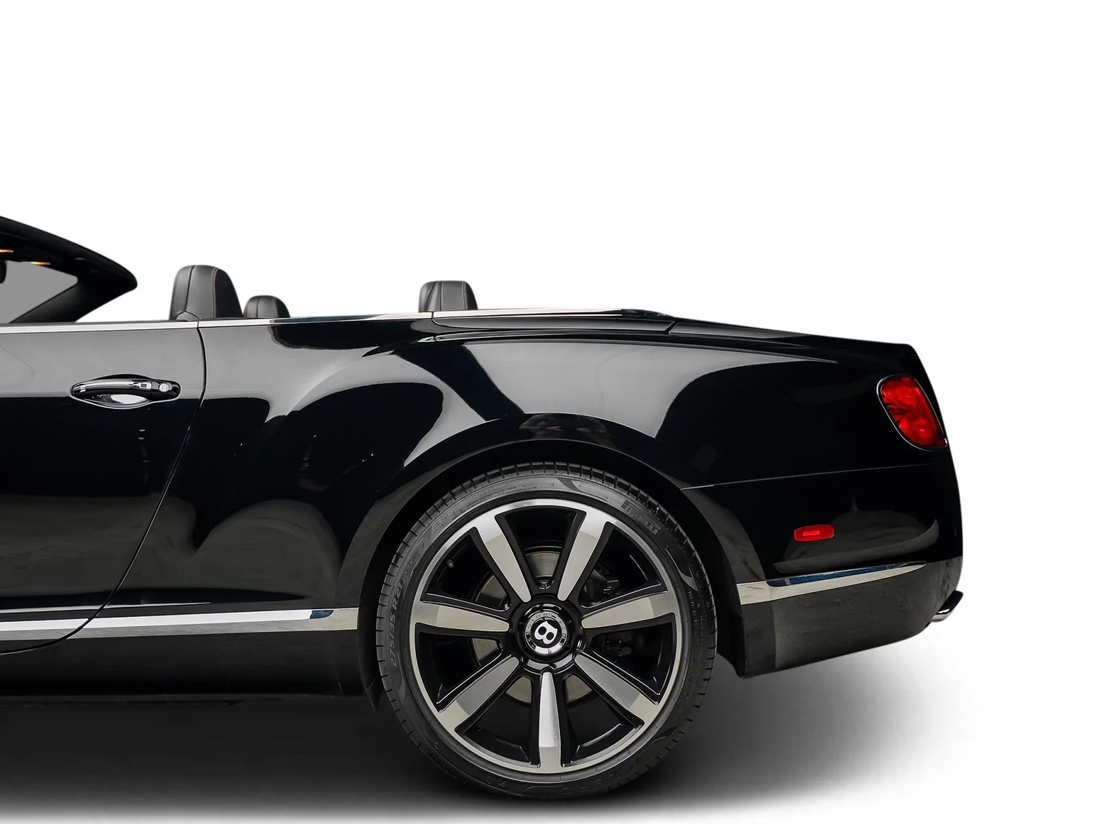 Used 2013 Black Bentley Le Mans Edition image 21