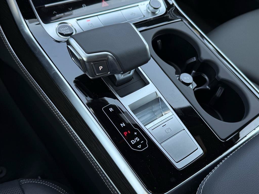 New 2026 Mythos Black Met Audi S line Premium Plus image 20