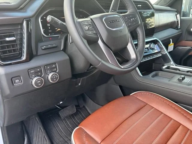 2026 GMC Sierra 3500HD Denali Ultimate - Photo 14