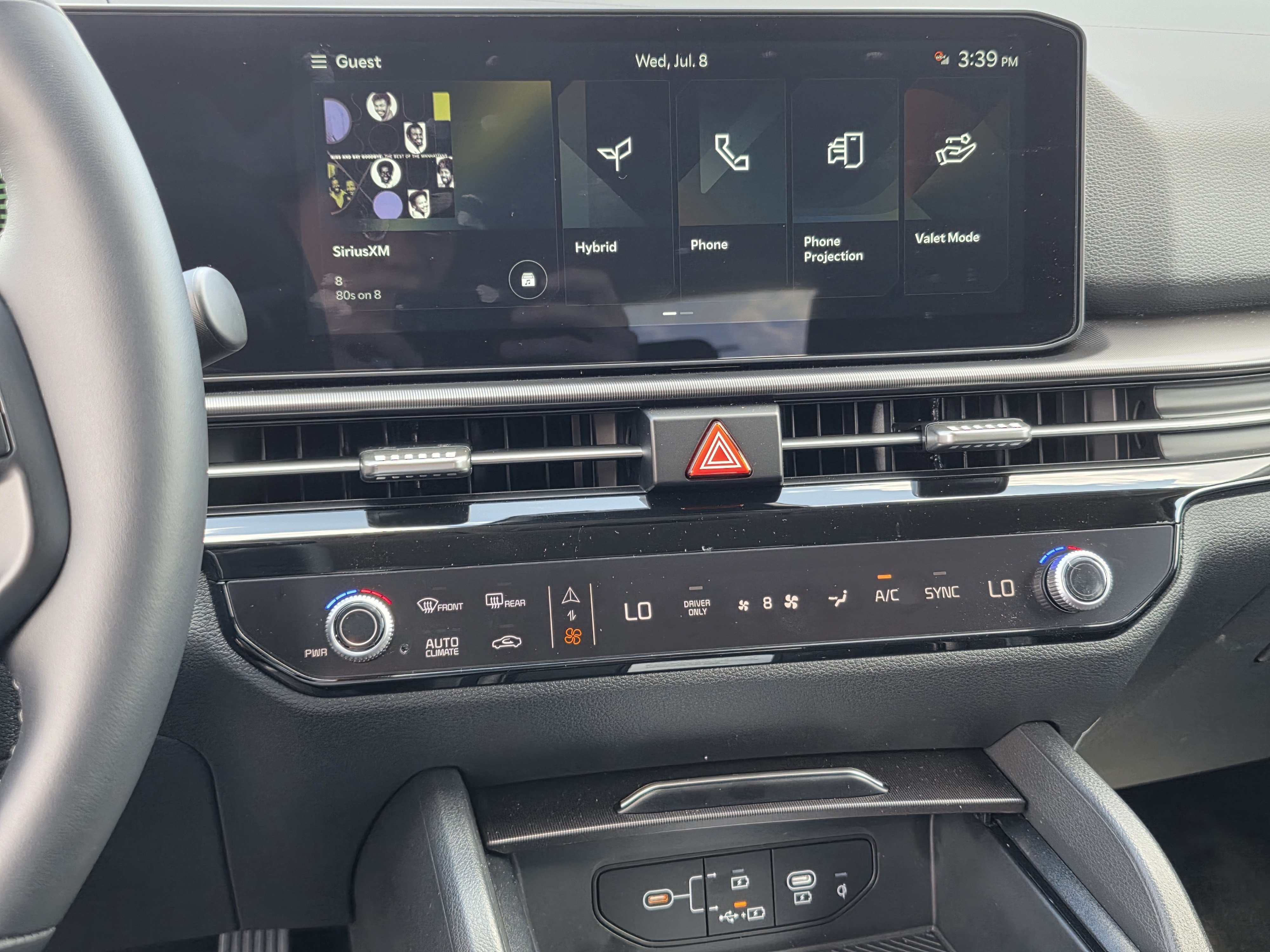 New 2026 Snow White Pearl Kia EX image 6