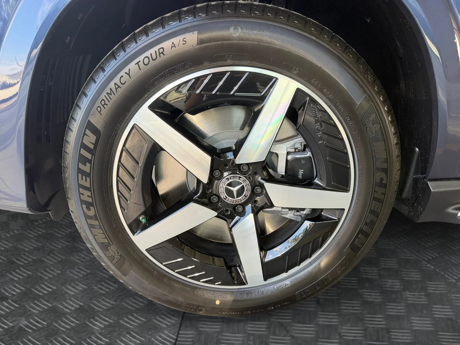 New 2027 Blue Mercedes-Benz GLE 450 image 9