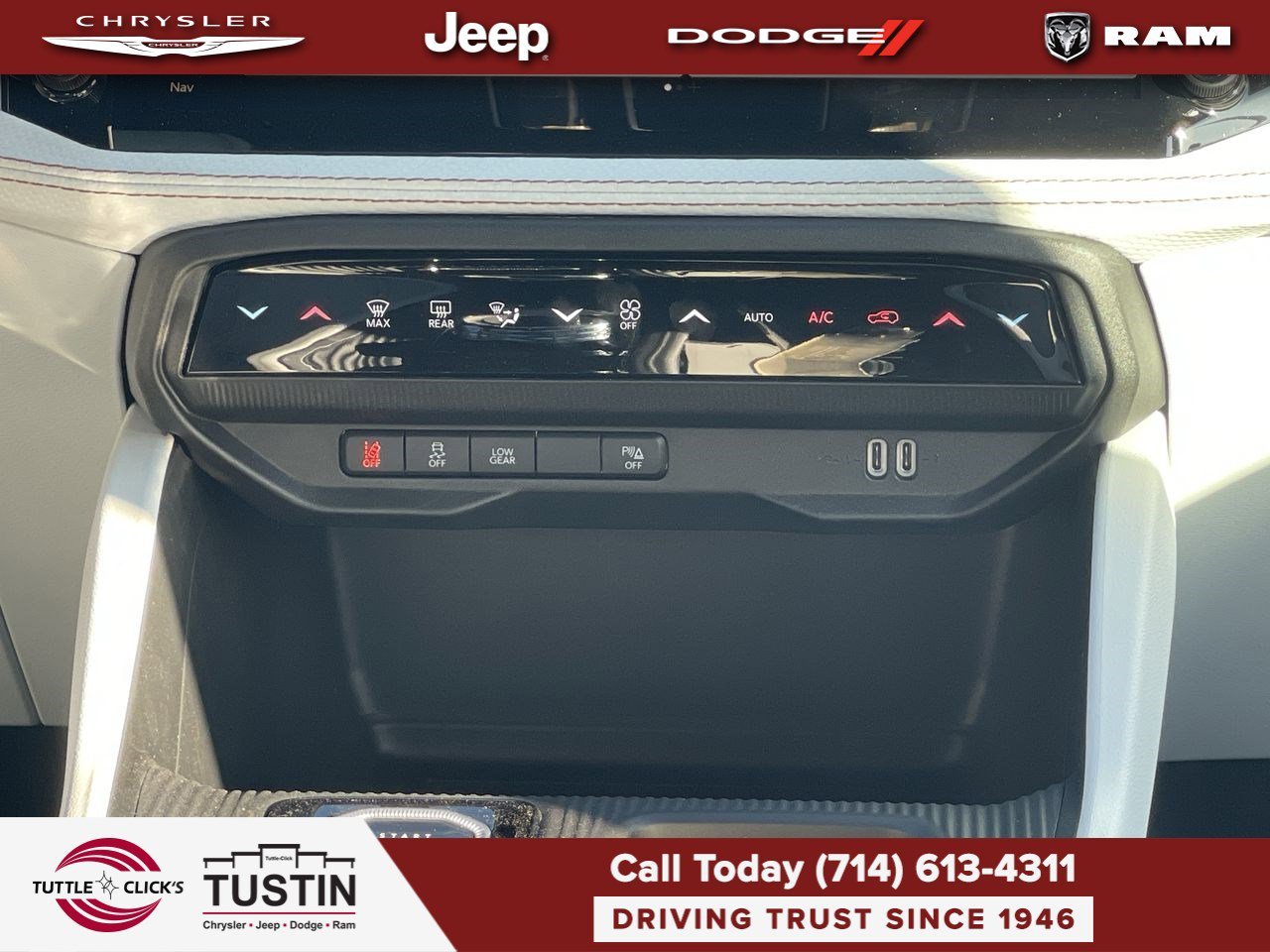 New 2026 Silver Zynith Clearcoat Jeep Limited image 13