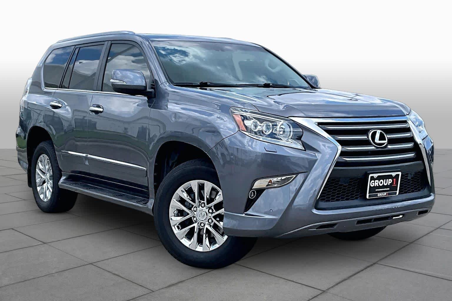 Used 2015 Nebula Gray Pearl Lexus  image 3