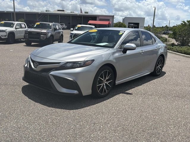 Used 2021 Silver Toyota SE image 8