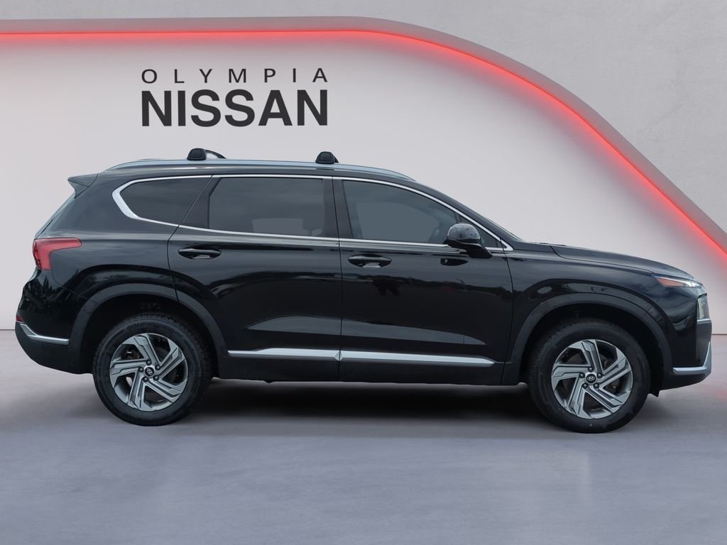 Used 2022 Black Hyundai SEL image 7