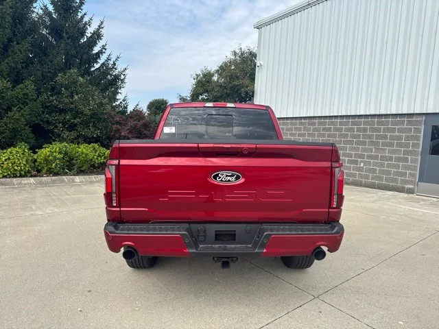 New 2026 Ruby Red Metallic Tinted Clearcoat Ford Lariat image 37