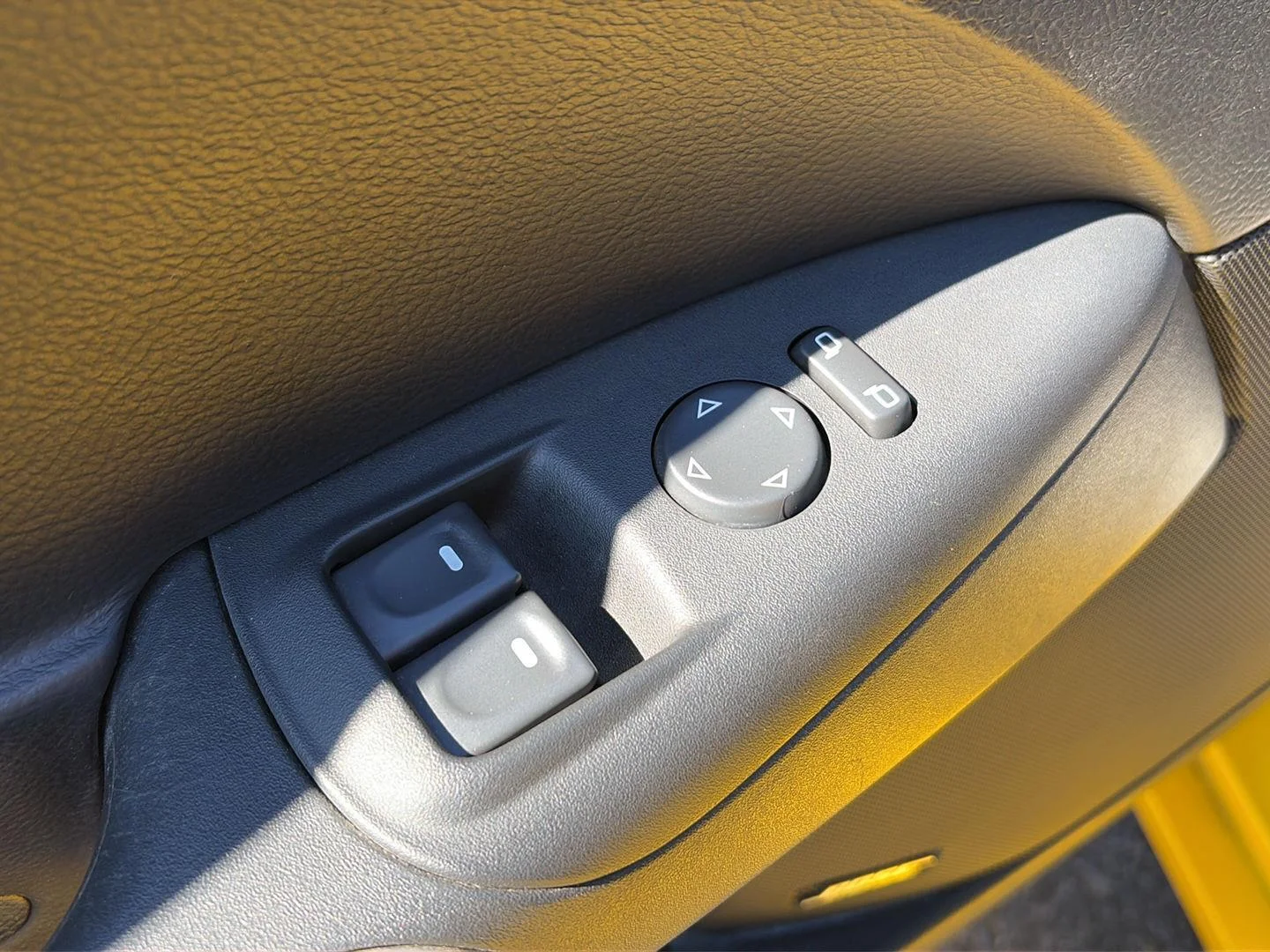 Used 2012 Velocity Yellow Tinted Clearcoat Chevrolet Z16 Grand Sport w/3LT image 10