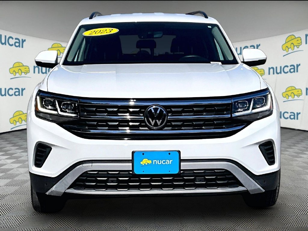 Used 2023 Pure White Volkswagen 2.0T SE w/Technology image 2