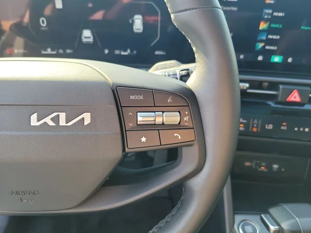 Certified Used 2026 White Kia SX image 20