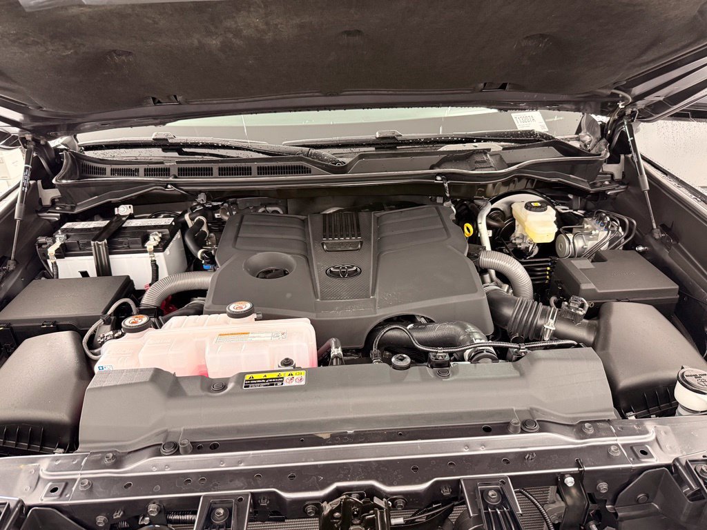Used 2026 Magnetic Gray Metallic Toyota SR5 image 31