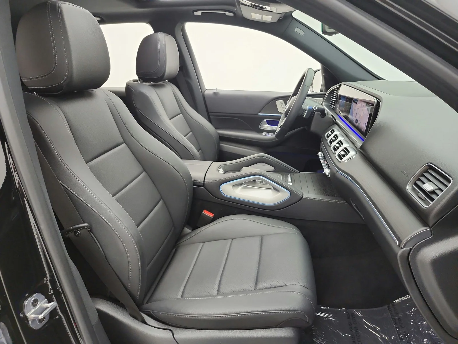 Used 2024 Black Mercedes-Benz GLE 350 4MATIC® SUV image 18