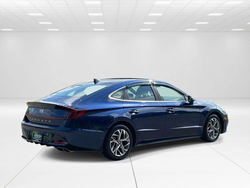 Used 2021 Blue Hyundai SEL image 6